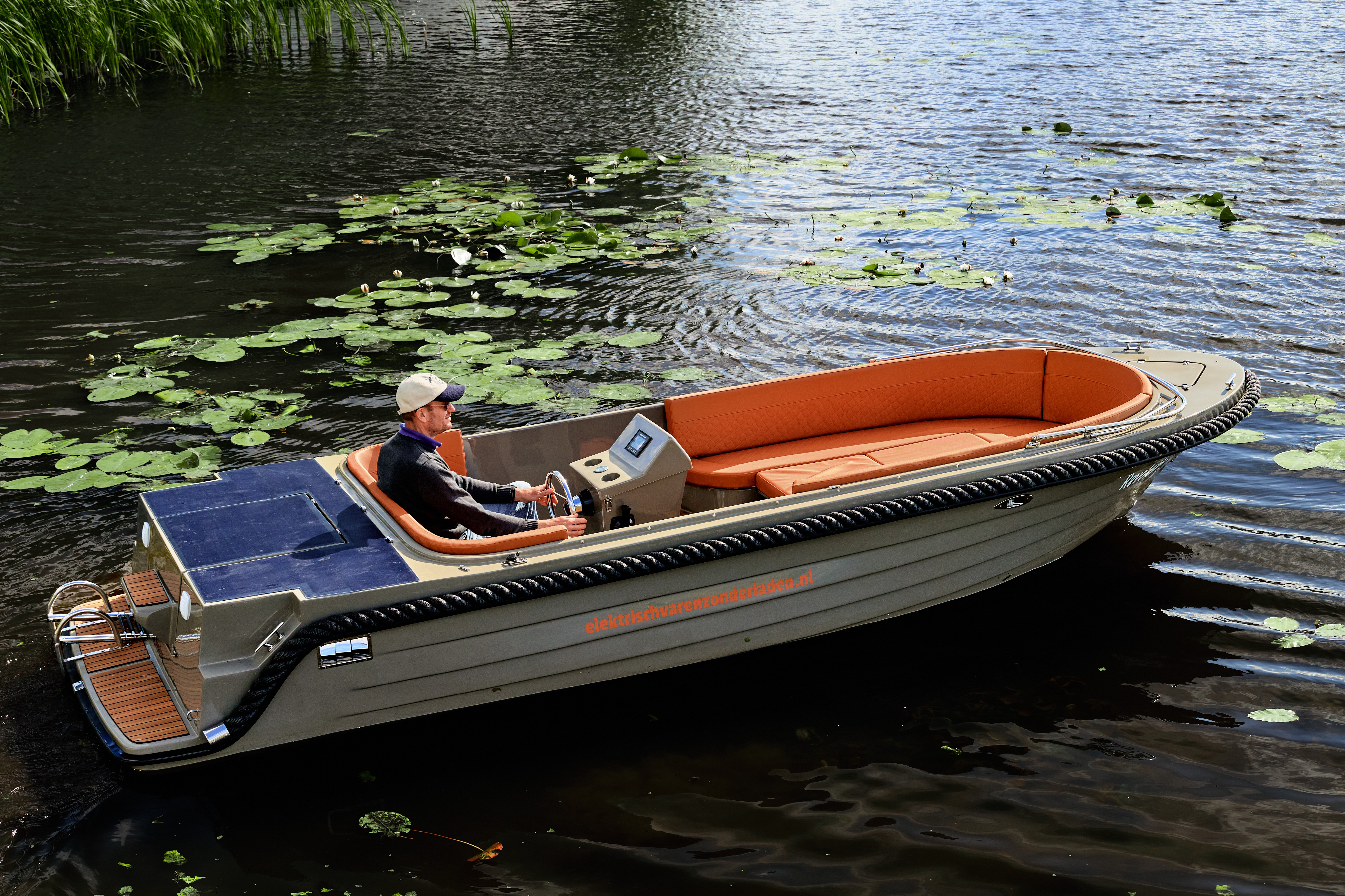 Boss Boating