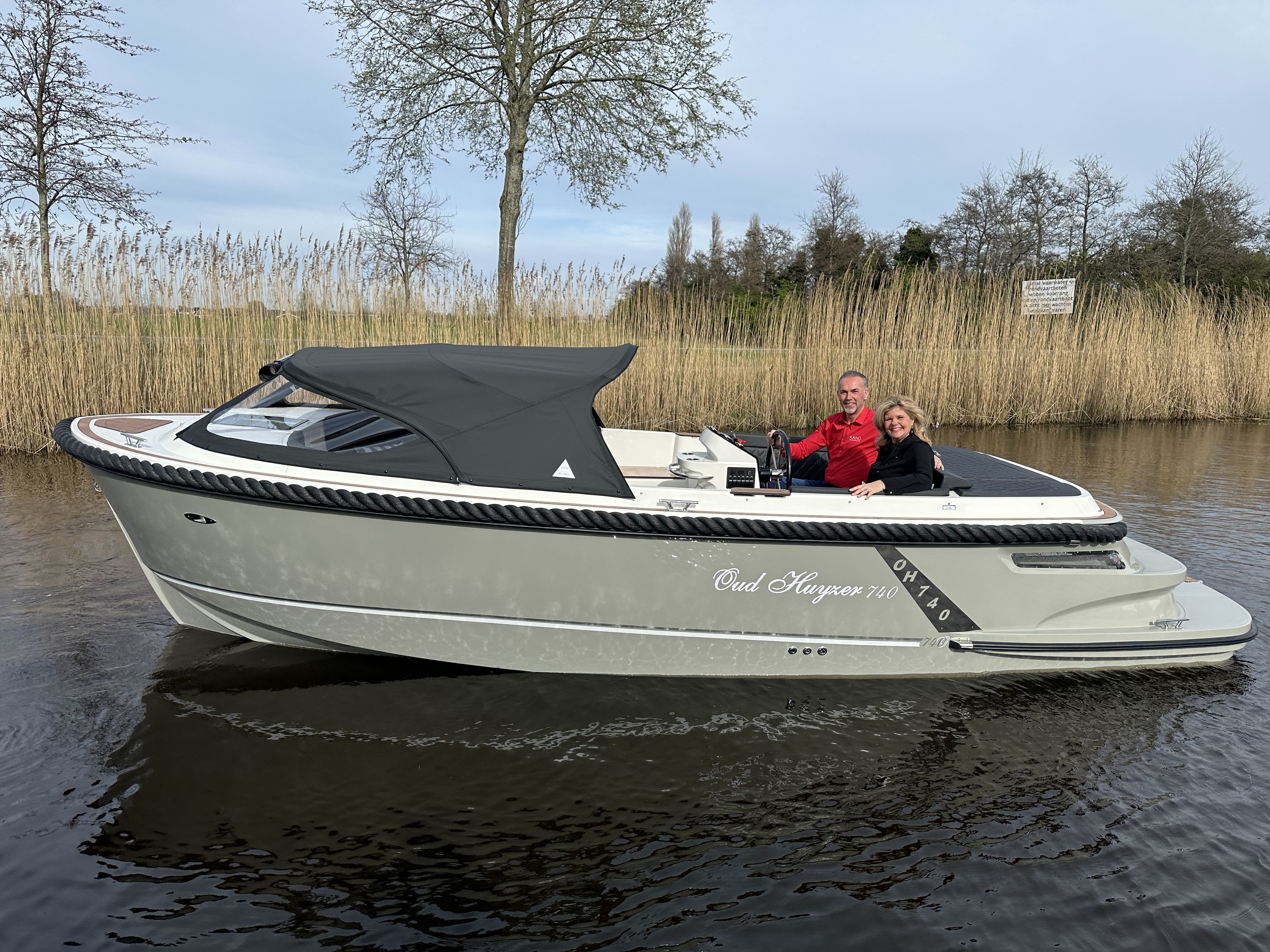 Oud Huijzer 740 Tender