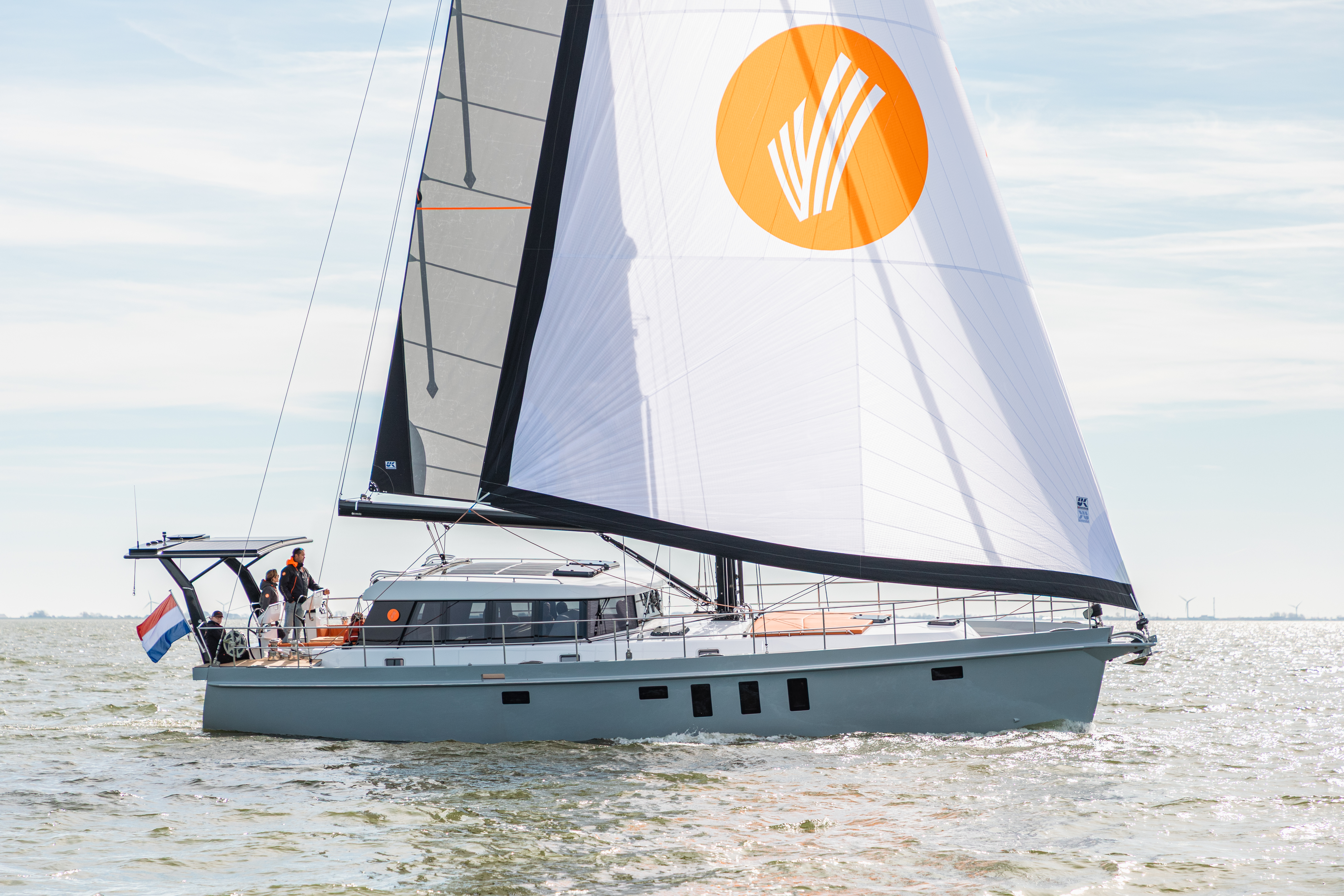 Enksail Halcyon 50 